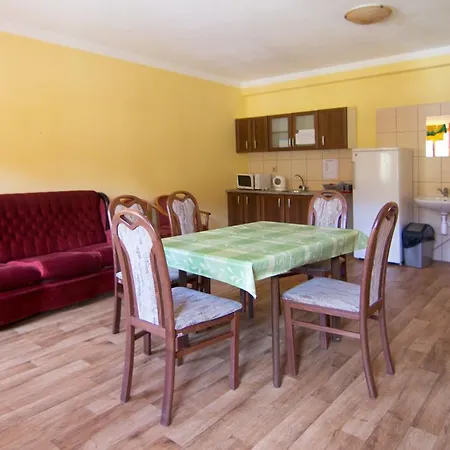 Hostel Pod Hrazi Vyssi Brod
